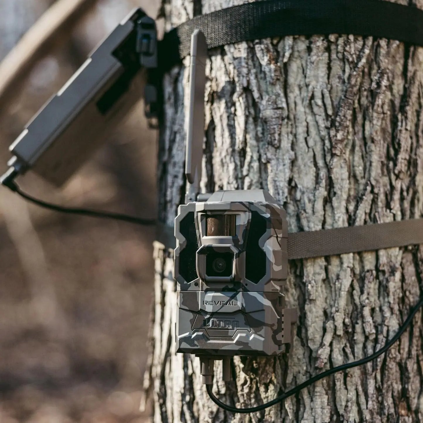 Cellular Trail Cameras – 4K Photo, 1080P Video, GPS, Low-Glow/No-Glow Flash