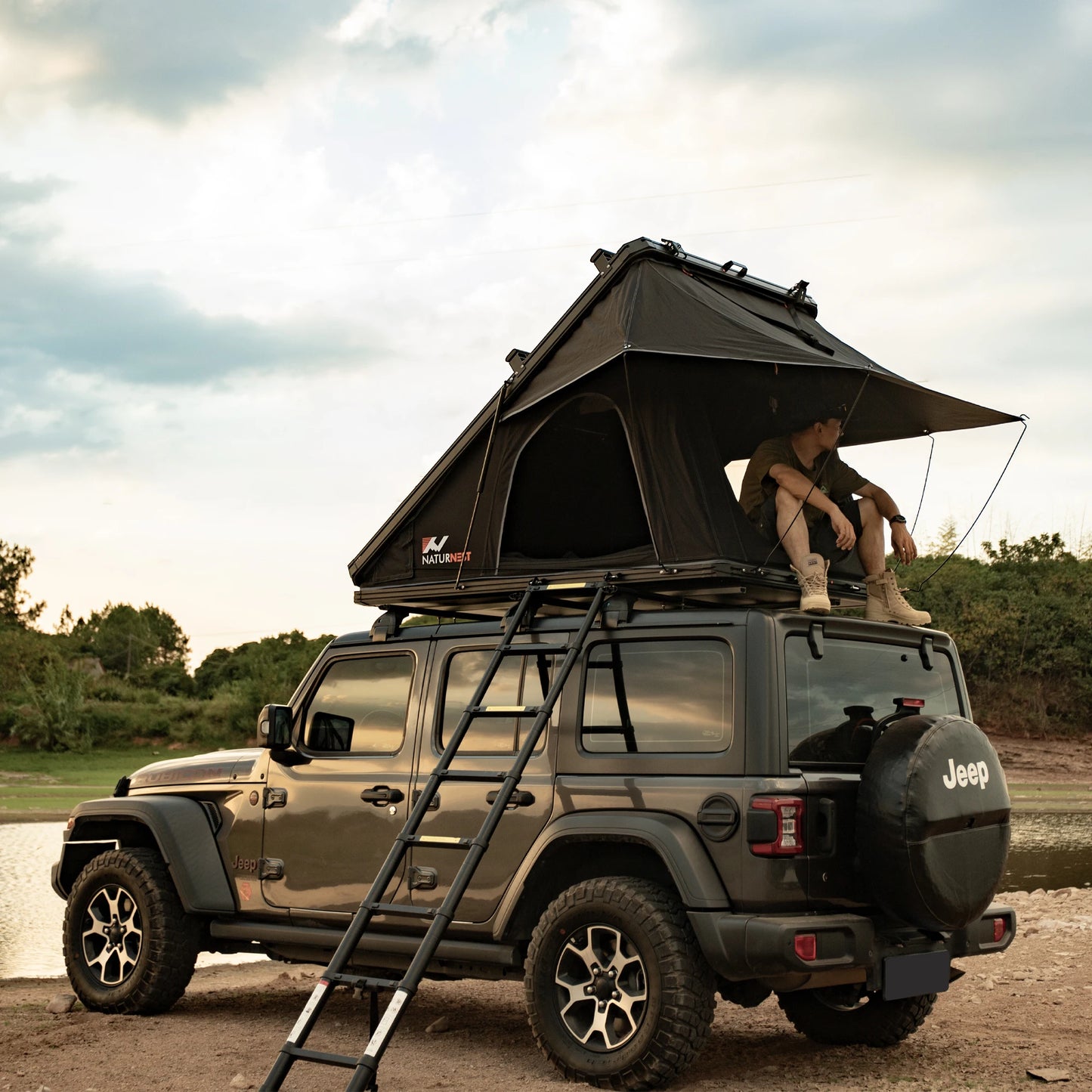 Easy Set Up Pop Up Hard Shell Tent for 2 Person
