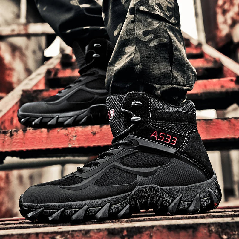 Men's tactical boots